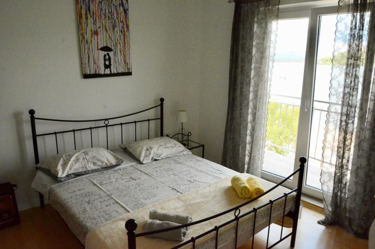 Apartman Klara Murter Luaran gambar