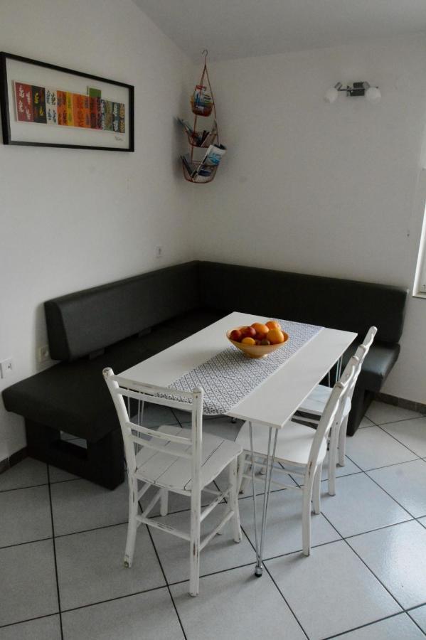 Apartman Klara Murter Luaran gambar